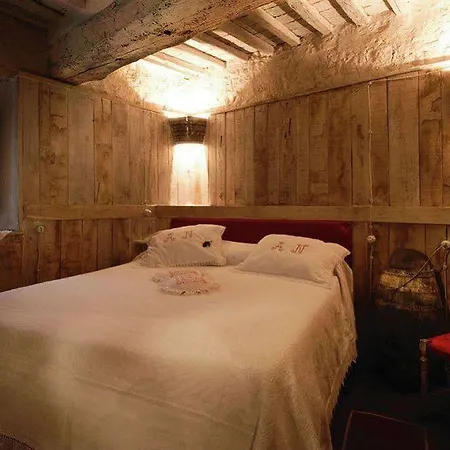 Castellare De' Noveschi Country house